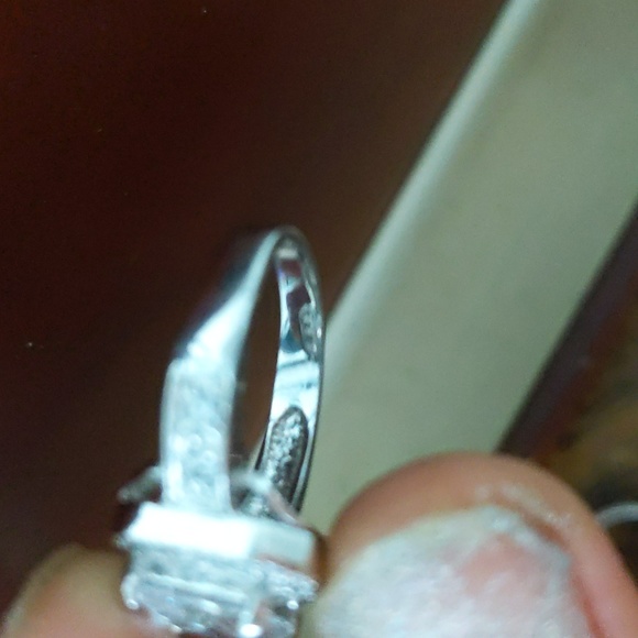 Silver ring - Picture 9 of 9